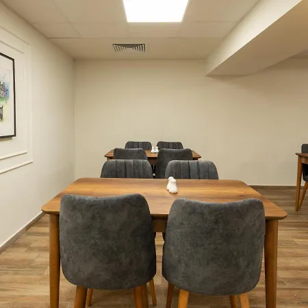 Queen Nelly Park Otel Naousa