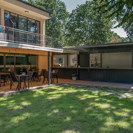 Otel Queen Nelly Park