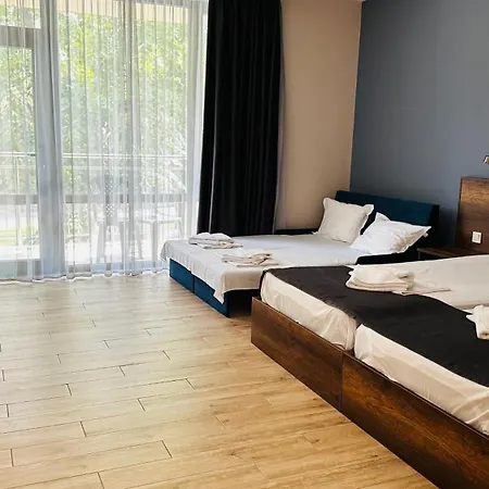 Otel Queen Nelly Park Naousa