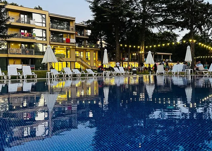 Hotel Queen Nelly Park Kiten (Burgas)