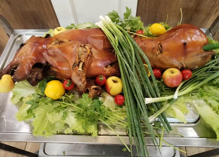 Queen Nelly Park 酒店