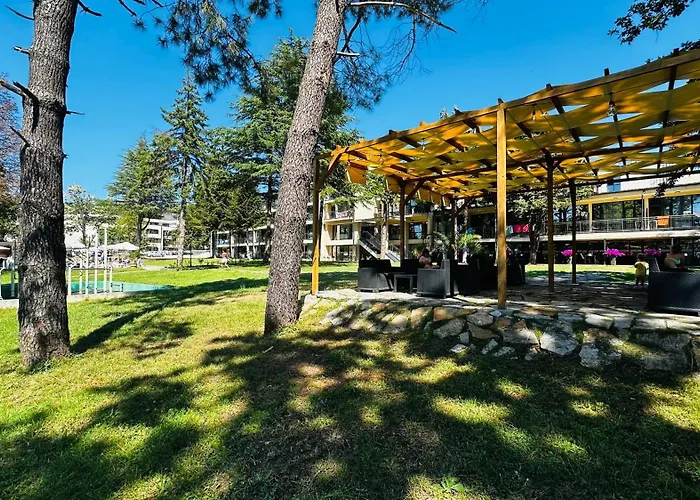 酒店 Queen Nelly Park